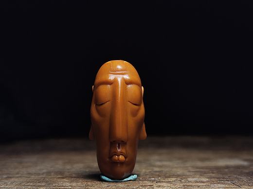 覃投艺核工作室希早核雕作品