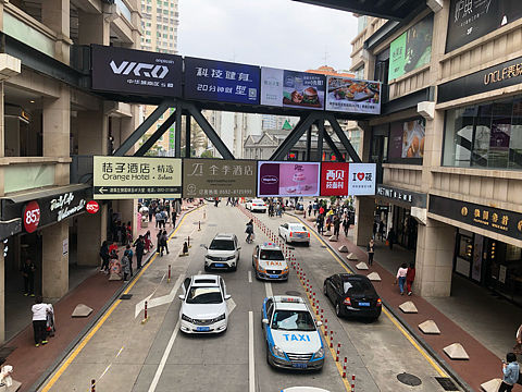 中山路中华城（个人主页-ZMzQzNTAzODA=） - 人文/纪实摄影 - 站酷设计师行之书原创素材 - 站酷ZCOOL