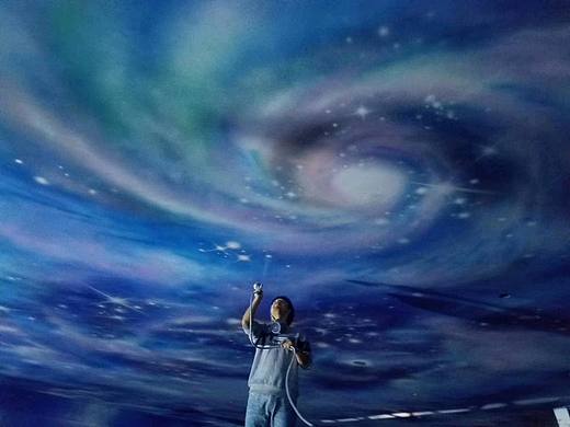 星空蓝天白云墙体彩绘