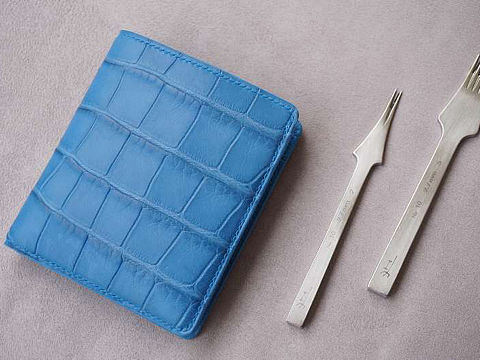 美洲鳄肚皮料简约短夹