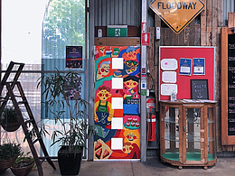 澳洲赌场boss的咖啡馆店门设计