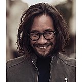 拍照的阿森的头像