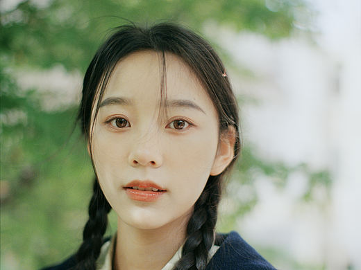 等