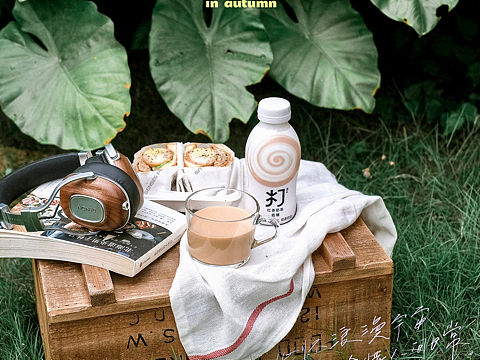 农夫山泉 打奶茶