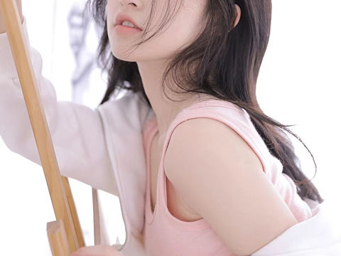 美少女连相机屏拍都那么好看！初恋少女💕