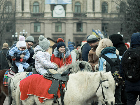 圣誕街（個(gè)人主頁-ZNDU1NTQ4OTI=） - 人文/紀(jì)實(shí)攝影 - 站酷設(shè)計(jì)師ZOEY女朱原創(chuàng)素材 - 站酷ZCOOL