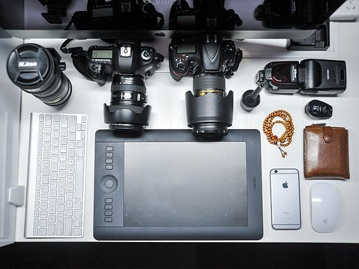 無形裝逼 最為致命（個(gè)人主頁-ZMTM5NjQyNDg=） - 產(chǎn)品攝影 - 站酷設(shè)計(jì)師克里空原創(chuàng)素材 - 站酷ZCOOL