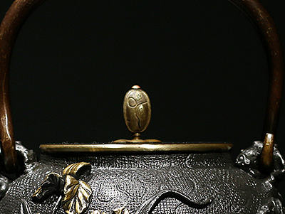 【沐焱堂】 君子兰铁壶 铸铁鎏金无涂层纯铁煮茶壶 养生茶壶出口日本（个人主页-ZMjA2MDkxMzI=） - 工艺品设计 - 站酷设计师沐焱堂原创素材 - 站酷ZCOOL