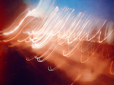 五彩斑斓的世界。