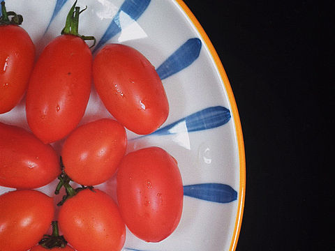 香橙和圣女果[ali得瑟]