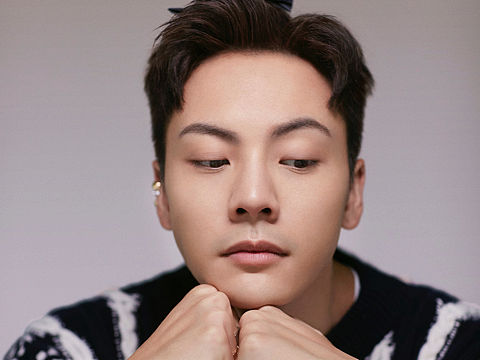 陈伟霆《VOGUE》