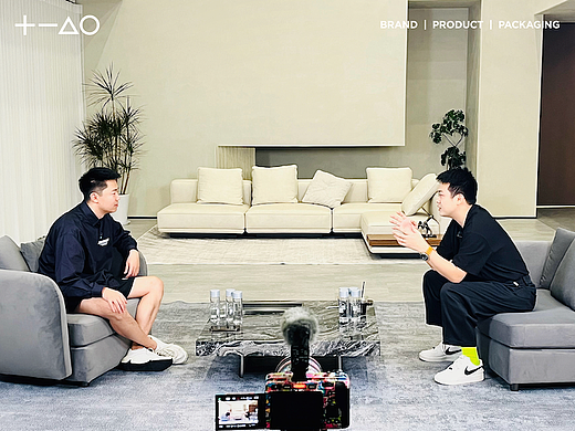 程前对话魏民｜1年3.6亿的爆品逻辑：绝对差异化