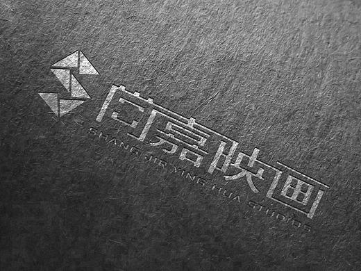 一家摄影工作室的logo
