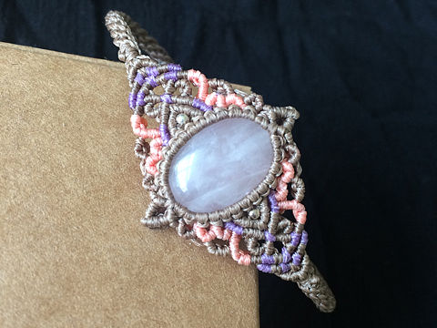 macrame jewelry