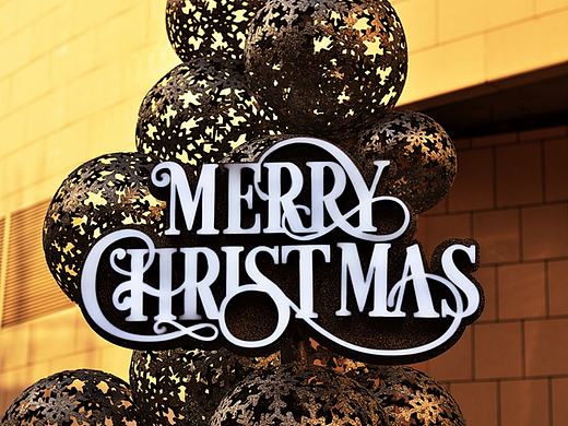 天津于家堡商业街区圣诞美陈世界（个人主页-ZMTYyNzY1OTY=） - 展陈设计 - 站酷设计师两方品牌观察原创素材 - 站酷ZCOOL