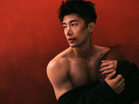 刘芮麟《风度men&#39;uno》