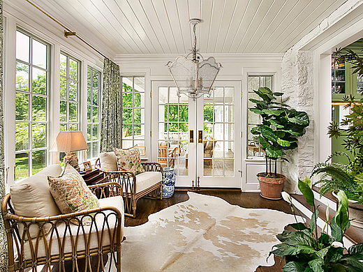 海报合成-风化蜡烛吊灯