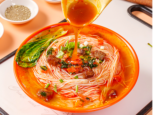 电商静物摄影/米线拍摄/酸辣牛肉鸡汤米线/食物/外卖