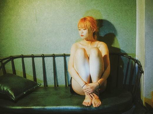 光和影的碰撞          ●人像摄影写真作品     