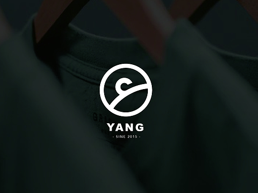 服装LOGO