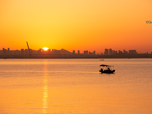 太陽照常升起（個人主頁-ZNTkyNDg0MTY=） - 風(fēng)光攝影 - 站酷設(shè)計師Oveyes原創(chuàng)素材 - 站酷ZCOOL