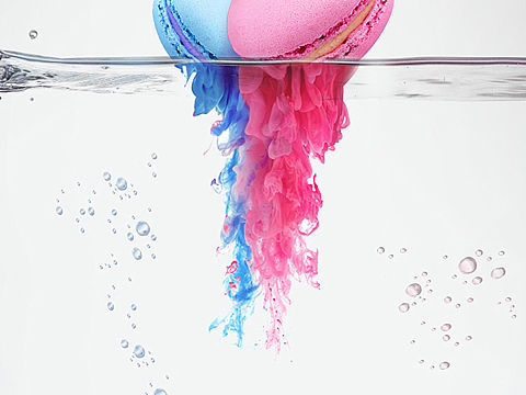 产品创意广告图设计