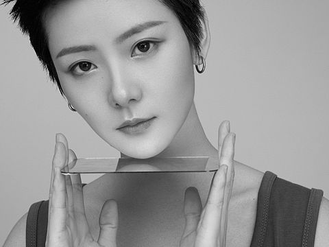 發(fā)現(xiàn)最美好的自己（個人主頁-ZNDUzODcyMjg=） - 人像攝影 - 站酷設(shè)計師攝影師滿亞軍原創(chuàng)素材 - 站酷ZCOOL