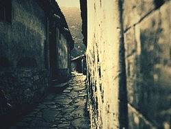 <b class='hightlight'>古镇</b>