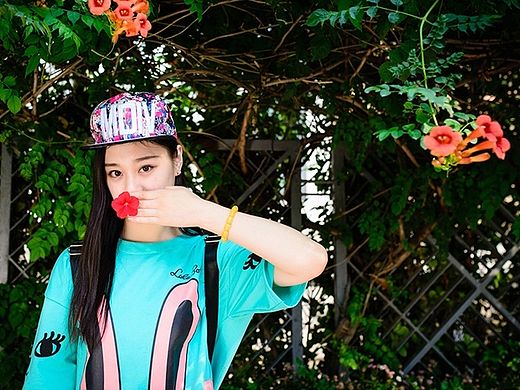 【过客映画】小迷糊（个人主页-ZMTMxOTY1OTY=） - 人像摄影 - 站酷设计师绝对过客原创素材 - 站酷ZCOOL