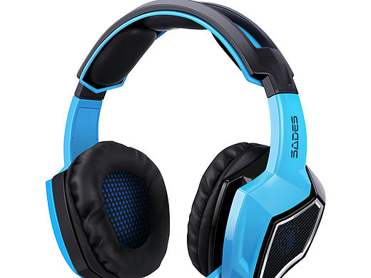 PS超强写实第三弹“SADES蓝色耳机”