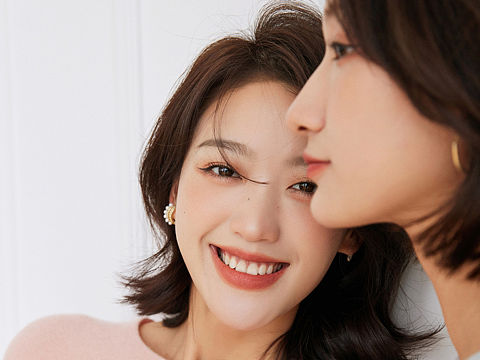 L&M