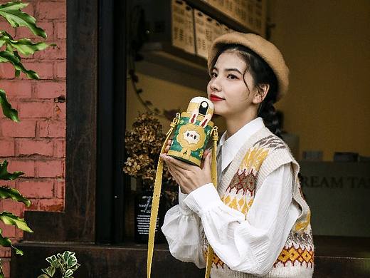 商業(yè)產品攝影 | 富光半糖顯溫真空杯（個人主頁-ZNDg5NDE2OTY=） - 產品攝影 - 站酷設計師酸豆角celeste原創(chuàng)素材 - 站酷ZCOOL