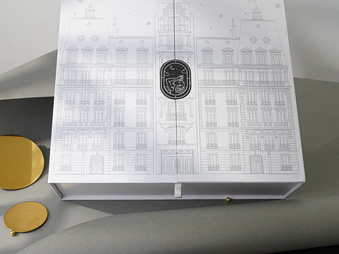 化妆品护肤品套装礼盒拍摄