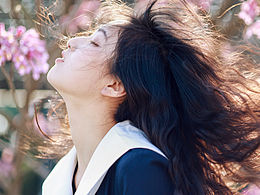 深圳约拍｜透过阳光，寻得一方宁静之处🍃   