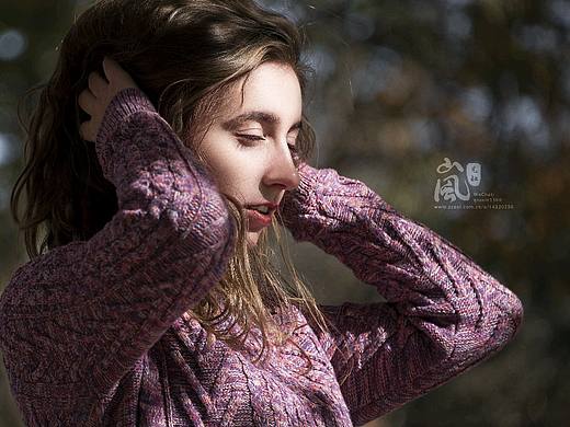 挽头发的少女（个人主页-ZMjUzNTA0Njg=） - 人像摄影 - 站酷设计师艺术人岚色原创素材 - 站酷ZCOOL