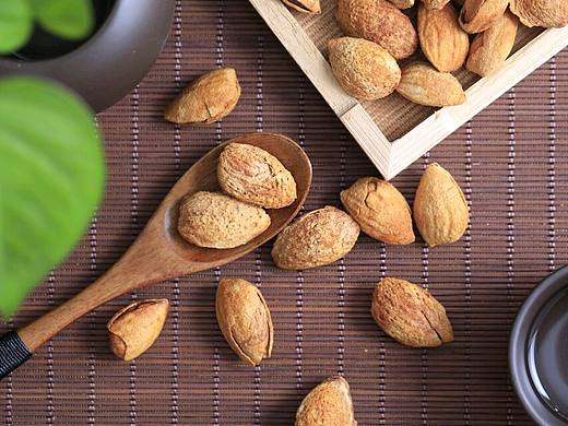 零食京味猴零食干果拍摄