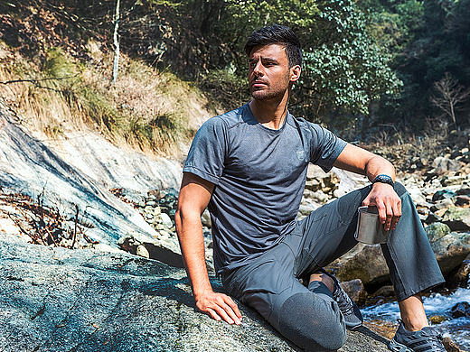 穿越峡谷（个人主页-ZMjA3MDU1NTI=） - 人像摄影 - 站酷设计师JAYphoto原创素材 - 站酷ZCOOL