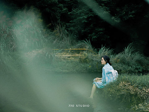 和服｜青衣少女