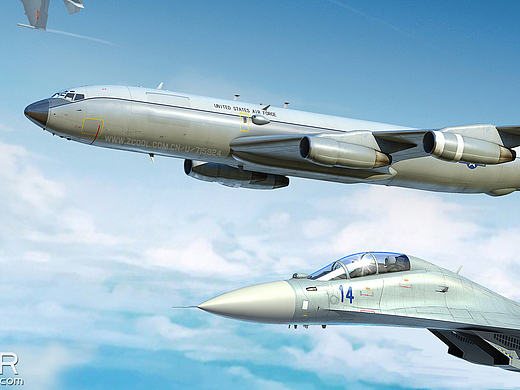 海军航空兵SU-30MKK拦截美 军WC-135W核侦察机
