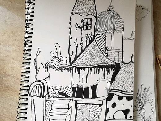 女儿和我的涂鸦