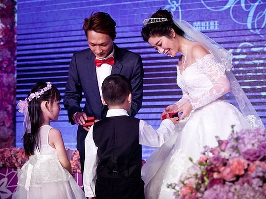【靠近TA 感受一个新的世界...】纪实抓拍婚礼摄影--福建婚礼