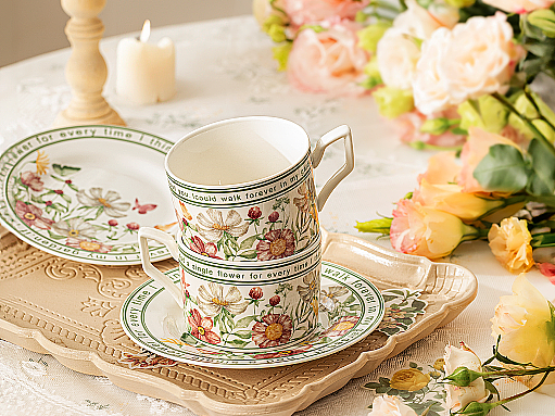 咖啡杯套禮盒「繁花、伴手禮」（個(gè)人主頁(yè)-ZNjgzMjY0NDA=） - 產(chǎn)品攝影 - 站酷設(shè)計(jì)師希自Lr原創(chuàng)素材 - 站酷ZCOOL