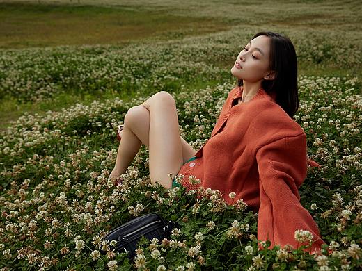服装拍摄| 商业摄影秋冬季上衣女装服饰时装大片拍摄