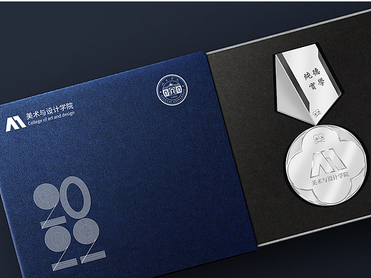 大学文创纪念品作品设计