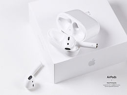 AirPods.