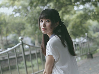  小小姑娘