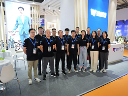 庫(kù)伊自行車(chē)團(tuán)隊(duì)