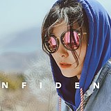 玲珑的世界的头像