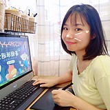夏小鱼插画的头像