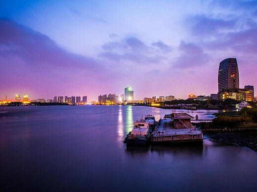 夜上海（個(gè)人主頁-ZMTM4MTA2NzI=） - 環(huán)境/建筑攝影 - 站酷設(shè)計(jì)師克里空原創(chuàng)素材 - 站酷ZCOOL